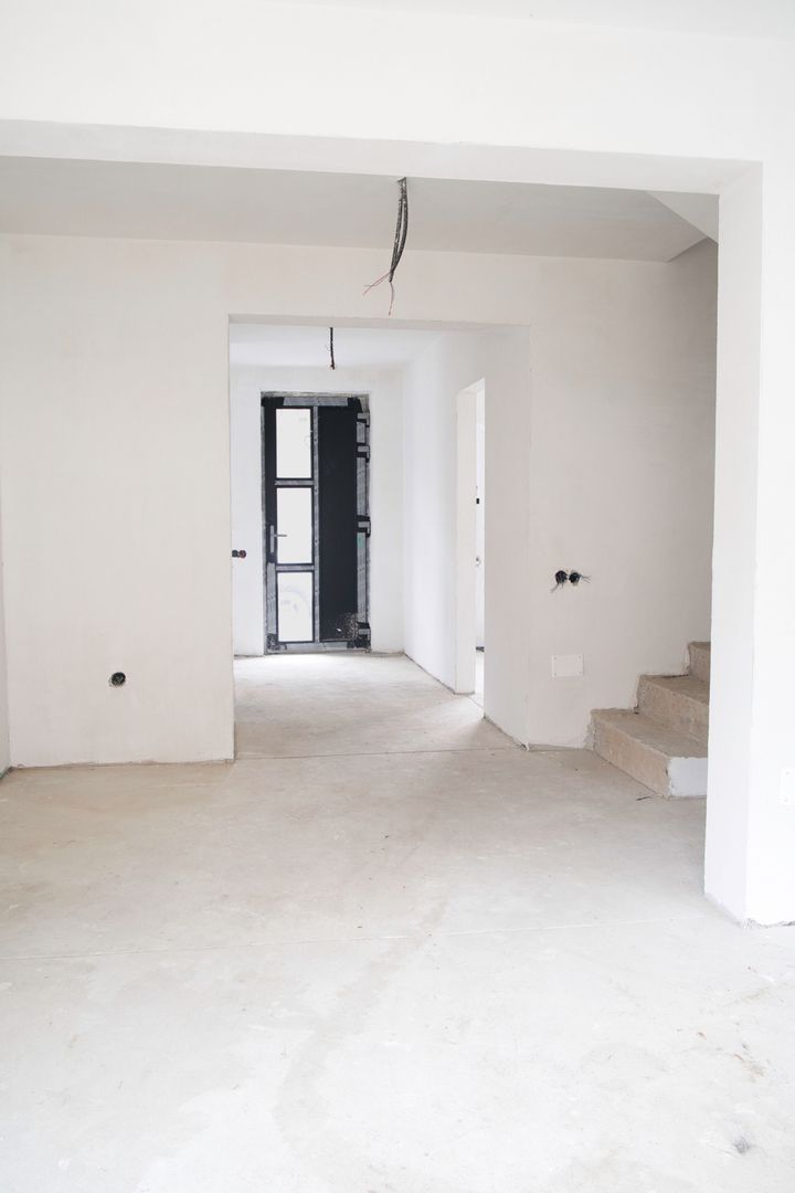 Duplex 4 camere DECOMANDATE, 120 mp utili, 180 mp curte, P+ET+POD - Poză 52