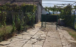 Casă cu teren generos | 18 km de Sibiu | 2400 mp teren | Anexe& Construcție noua - Poză 12