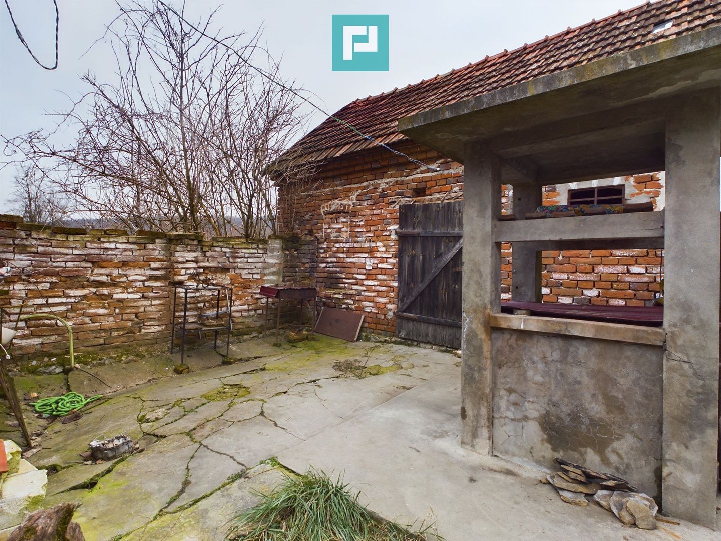 Rezidență de vis pe Valea Mureșului la Lalașinț - Poză 32