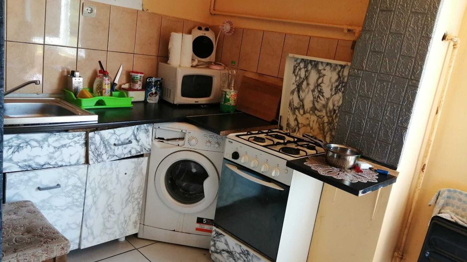 BRASADAS vinde garsoniera pe Ostrovului Bloc 2 etaj 2. - Poză 6