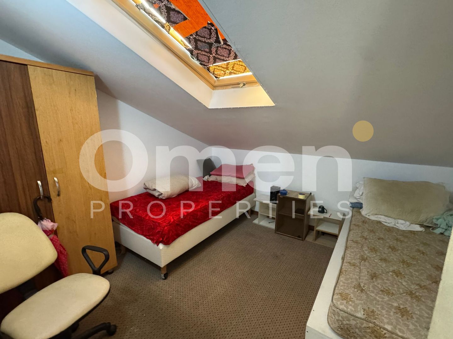 Apartament 3 camere de închiriat | zona Mărul de Aur | mansardă | - Poză 3