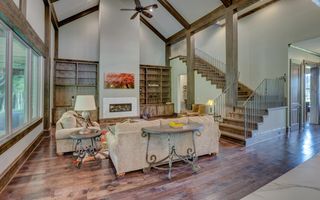 TEST Casă / Vilă cu 3 camere în zona 6 Vanatori - Poză 2