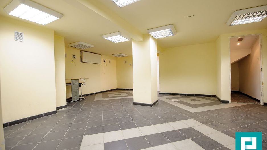 Spațiu comercial Arad, strada Dorobanților 254 mp. - Poză 7