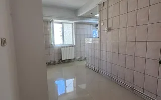 Vânzare Apartament 4 Camere Bulevardul Decebal Între Alba Iulia și Metrou Munci - Poză 12