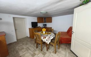 Apartament la casa I Decomandat I 86 mp I Zona Sub Arini - Poză 2