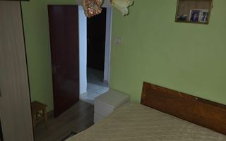 Vanzare ap. 2 camere, 2 balcoane, bloc 85, posibilitate centrala, Titan-Ciucea - Poză 4