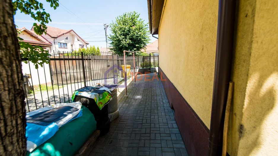 Casa Individuala cu 8 camere si 430 mp de curte, zona Calea Poplacii - Poză 30