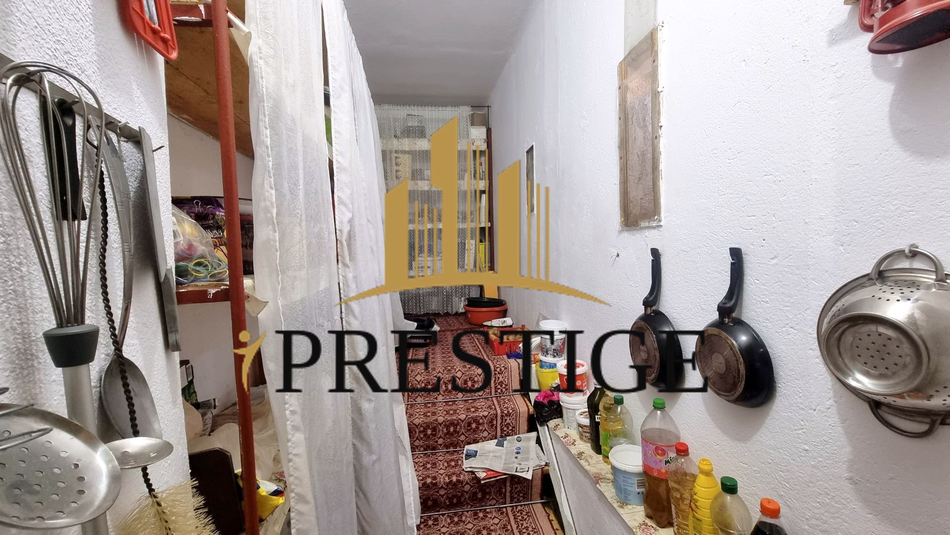 CASĂ DE VÂNZARE SIBIU TURNIȘOR, CURTE MARE, GARAJ, ACCES AUTO - Poză 10