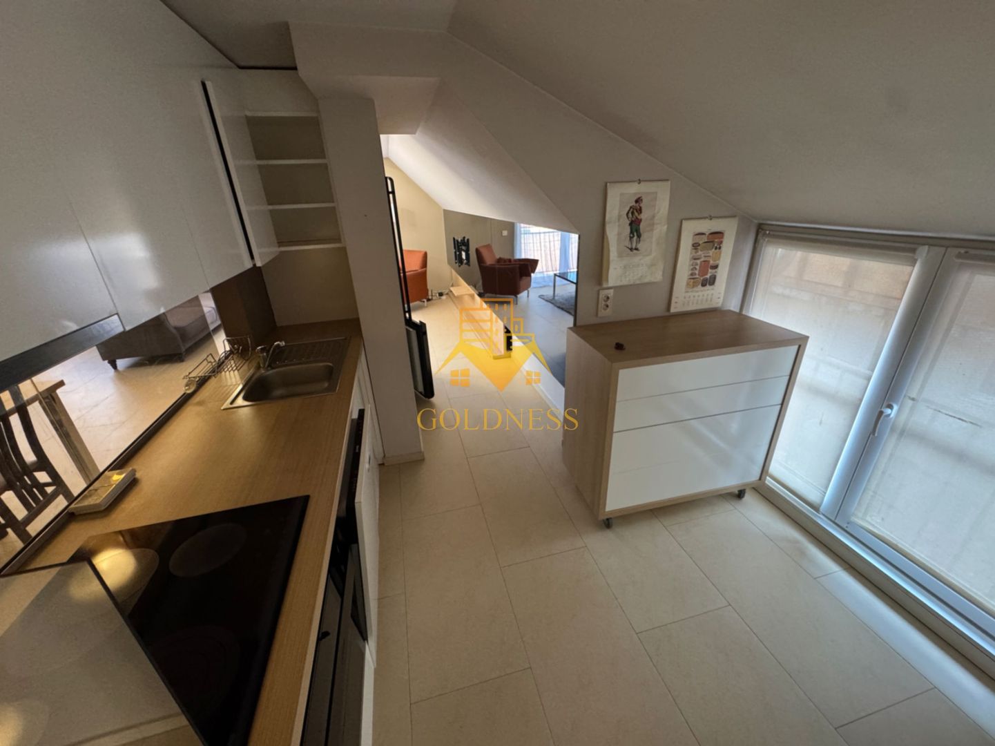 Penthouse, 3 camere, modern, parcare Manastur zona Campului, Mehedinti - Poză 2