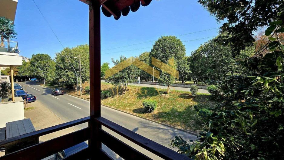 Apartament 4 camere+anexa 2 camere pe Malul Muresului/Str. Praporgescu - Poză 1