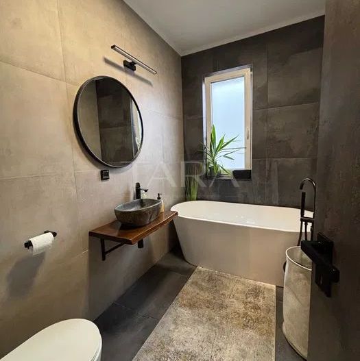 Apartament 3 camere, posibilitate recompartimentare, Parc Poligon. - Poză 8