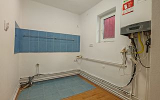 Casă de vânzare – Comuna Rășinari, str. Andrei Șaguna – aproape de centru - Poză 6