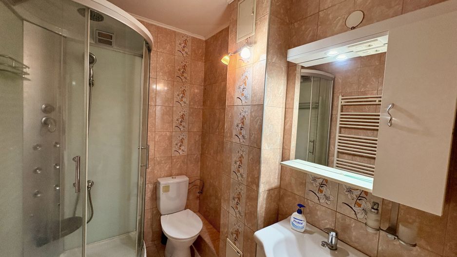 Apartament 2 camere decomandat cu balcon și pivniță în Vasile Aaron - Poză 13