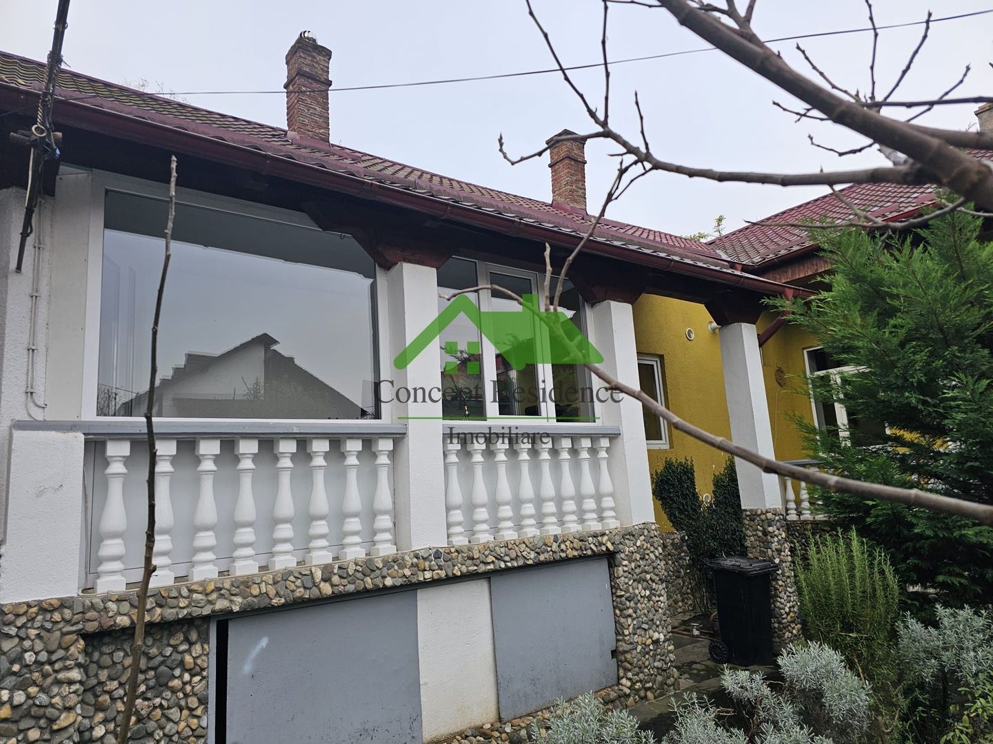 🏡 Casă cu demisol, parter și mansardă – Str. Victoriei, zonă centrală - Poză 2