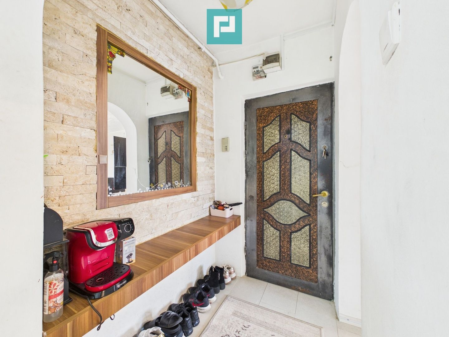 Apartament 3 camere la etaj 1 in Aradul nou - Poză 8