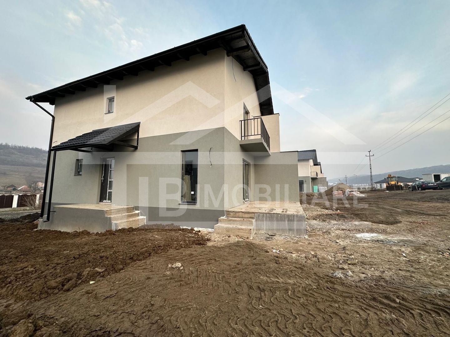 Casa cu 3 camere, 82mp, parcare, Zona Livezeni - Poză 2