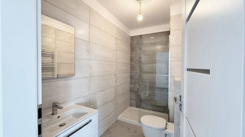 Apartament cu 3 camere, Adora Park. cu 2 locuri de parcare - Poză 7