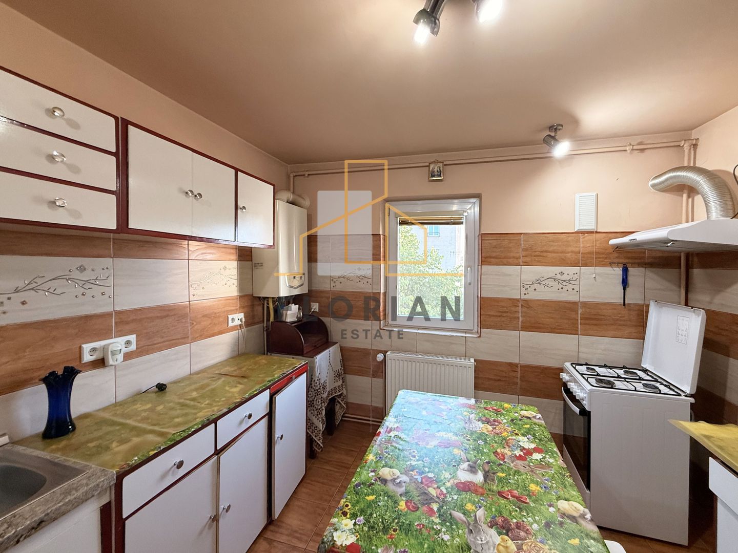 Apartament cu 2 camere in Zona Modern/ Simion Barnutiu - Poză 2