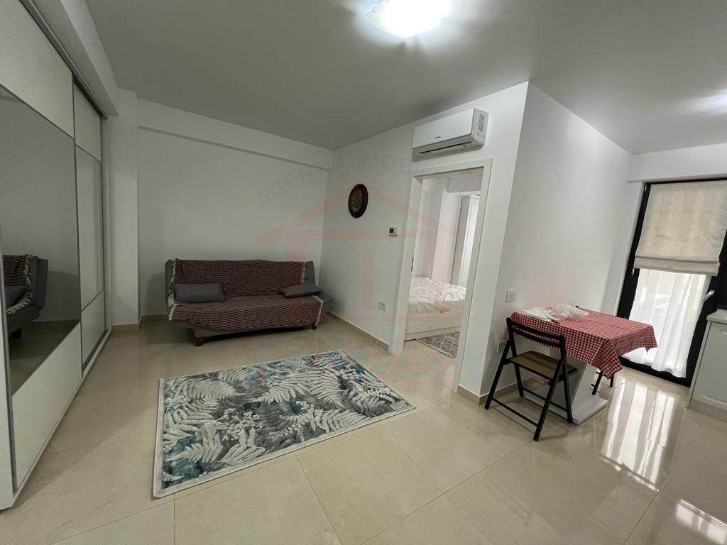 Inchiriem studio in Micro 17 , etaj 2 bloc ROKA, parcare privata, - Poză 12