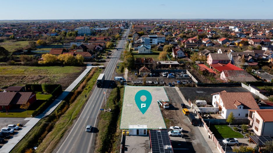 Teren intravilan pe artera principală în Săcălaz - Poză 1