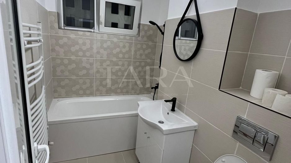 Apartament 3 camere lângă Piața Flora, 70 mp, renovat, etaj 2 din 4. - Poză 8