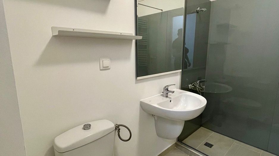 AP. 2 CAMERE JIULUI, BLOC NOU, BUCATARIE OPEN-SPACE, METROU 5 MINUTE - Poză 7