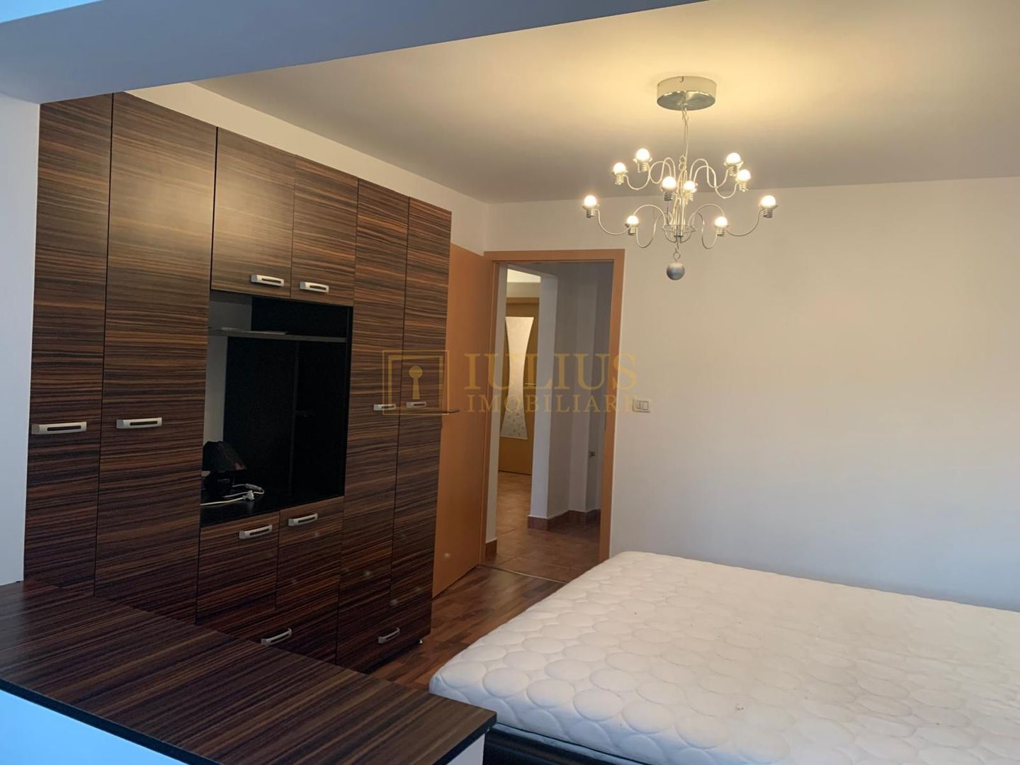 3 camere| 2 bai| 80 mp| Soarelui| centrala proprie| ideal pentru familie| - Poză 7