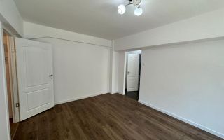 2 camere cu balcon și vedere spre parc, Floreasca - Poză 1