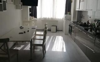 Apartament 2 camere zona Florilor – 67 mp, mobilat, ideal investiție. - Poză 2