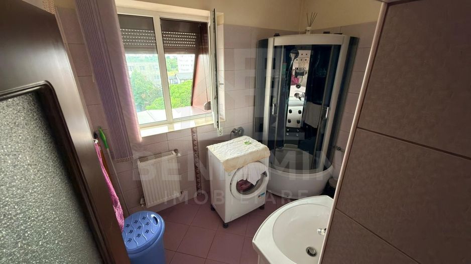 2 camere - 44mp - modern - mobilat - utilat - centrala - Craiovita - Poză 6