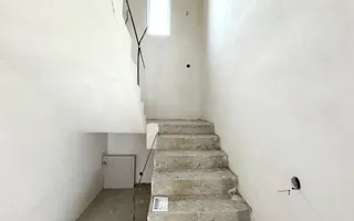 Casa individuala cu teren de 500 mp in zona accesibila. - Poză 14