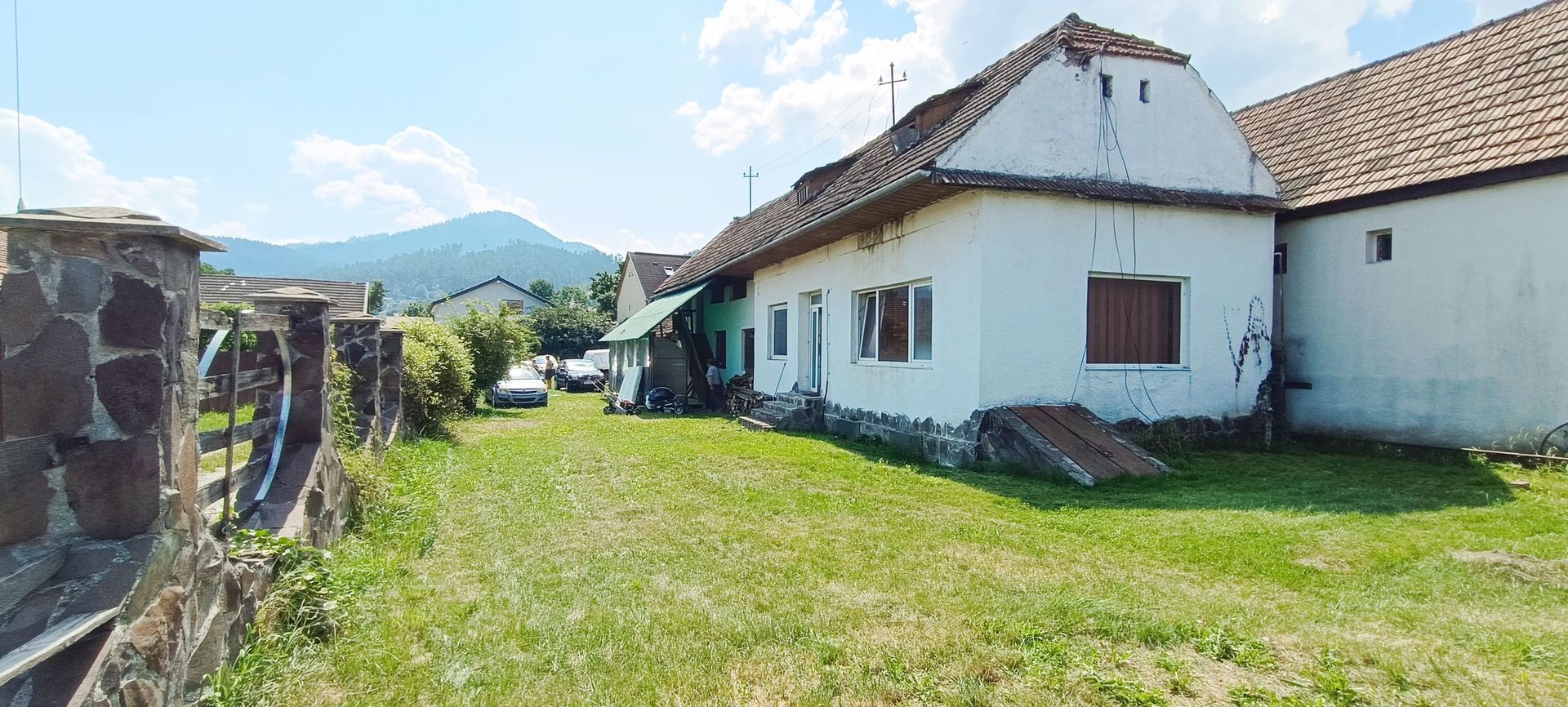 Casa si teren de 916mp in Sacele,cu front la B-dul Brasovului - Poză 19