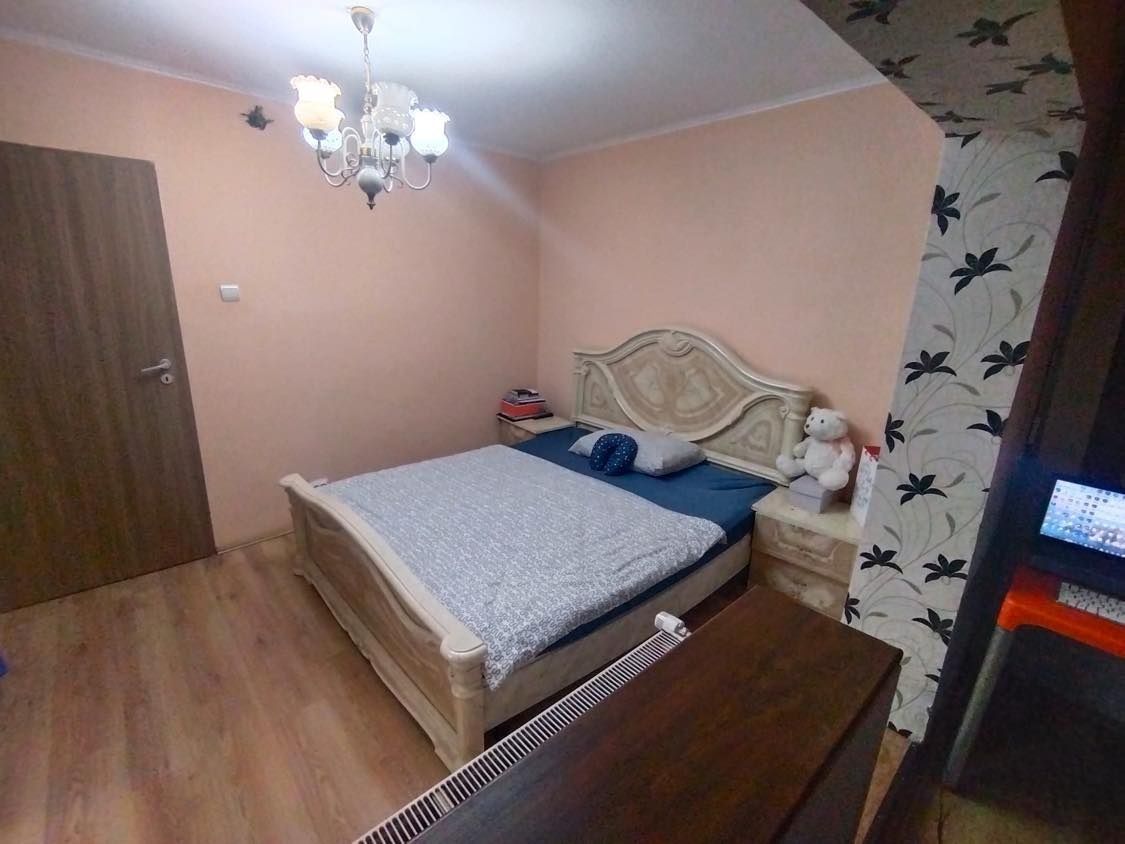 Apartament 3 camere Aradului, 2 bai, 2 balcoane , centrala proprie - Poză 4