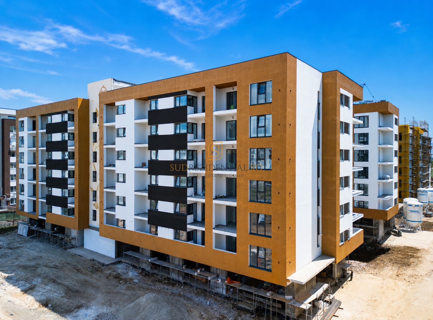 Apartament cu 3 camere si balcon - metrou Berceni, Popesti-Leordeni - Poză 9
