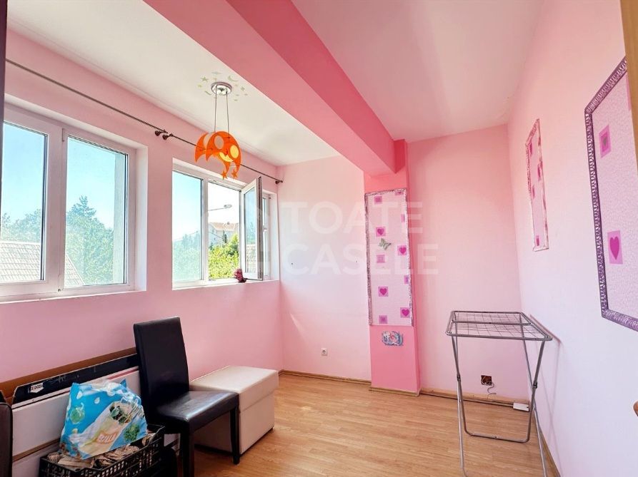 Apartament nou cu 3 camere, etaj intermediar, garaj, zona Diana - Poză 4