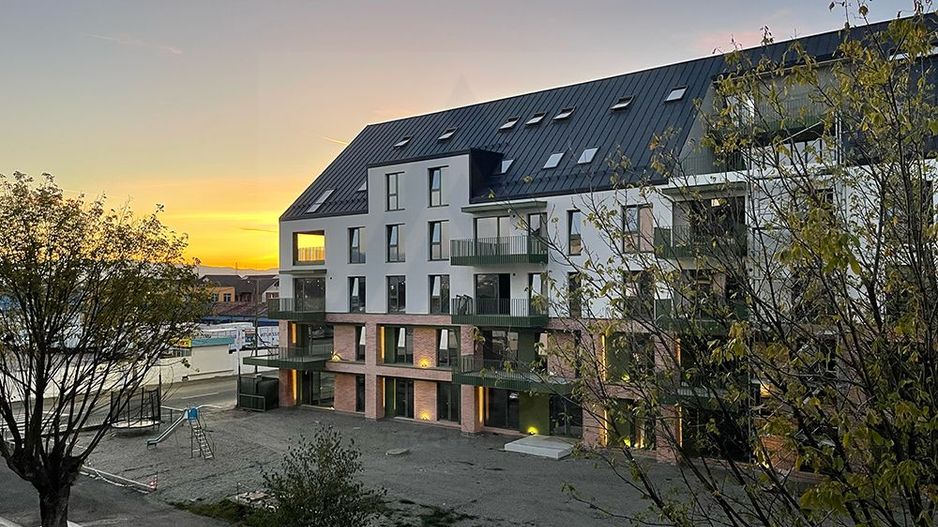 Apartament premium 3 camere vedere spre lac si terasa 19 mp in Tiglari - Poză 9