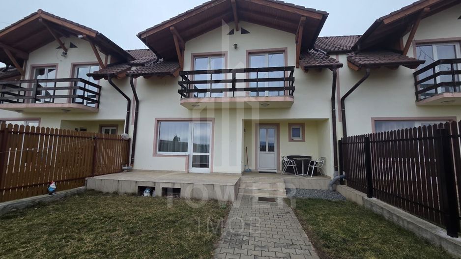 Casă de închiriat - Zona Gușterița, vedere spre munte - Poză 1