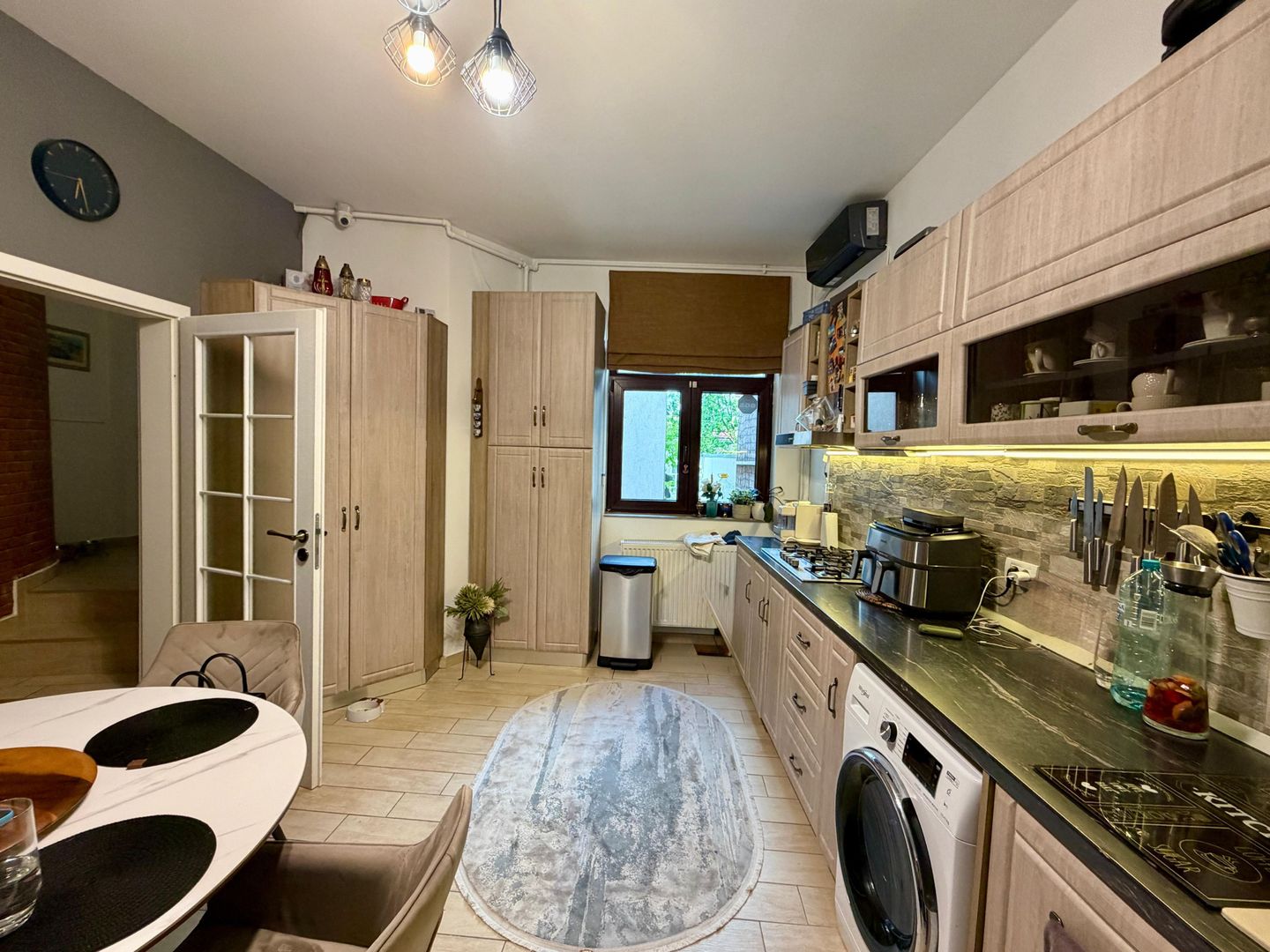 Apartament deosebit - et 1 în vilă interbelică - renovat  Gradina Icoanei - Poză 4
