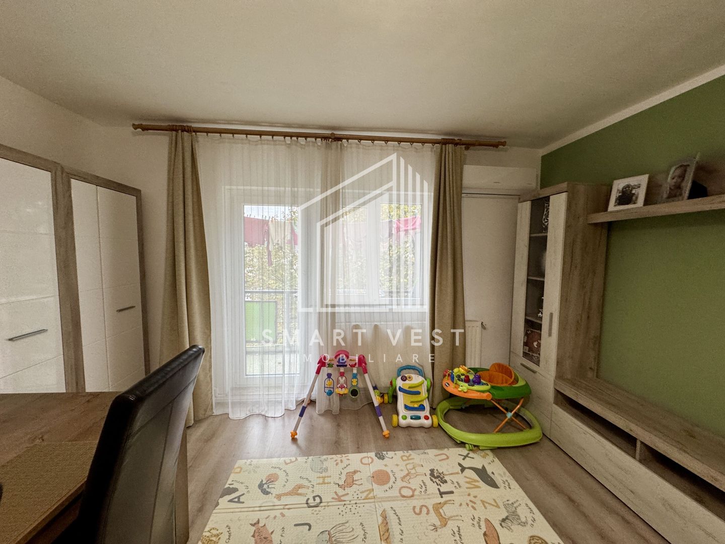 Apartament 3 camere decomandat | Etaj 4/4 | Zona Micro 16 - Poză 10