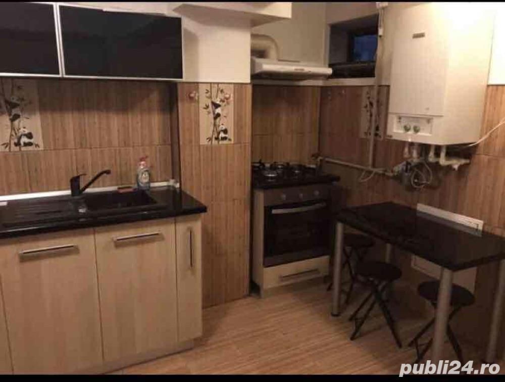 Apartament 4 camere - Poză 1