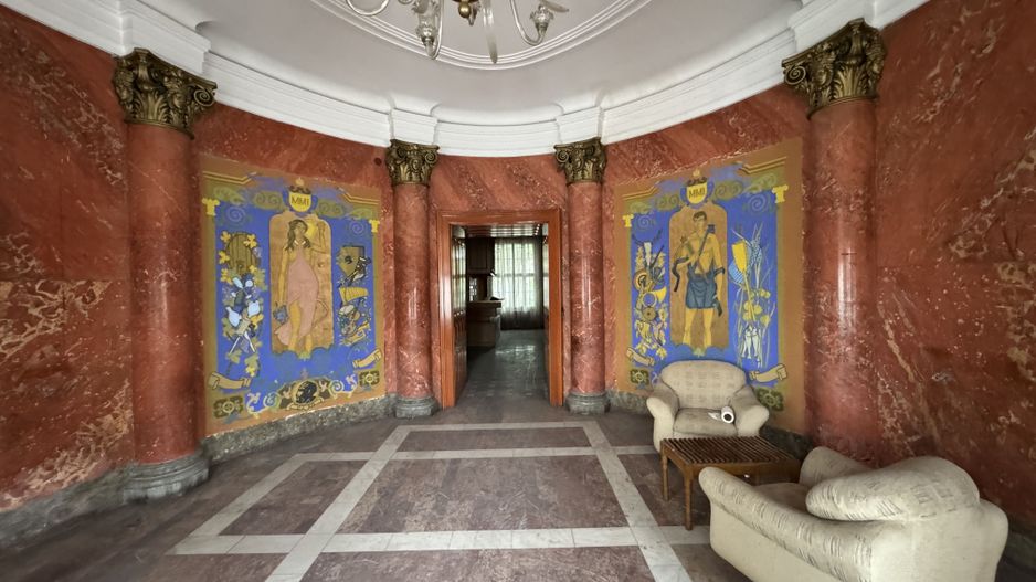 Spatiu la parter in zona Centrala fostul hotel Timisul - Poză 2
