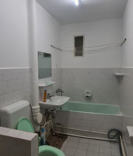 BRASADAS vinde ap 2 cam etaj 44 zona ultracentrala. - Poză 8