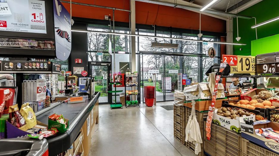 Spațiu comercial premium cu chiriaș stabil (Carrefour Market) Nădlac - Poză 7