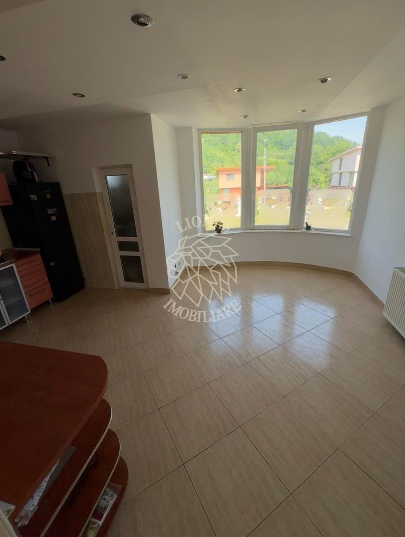 Casa 5 camere 280 mp-teren 1200mp-piscina-Valea Ghinzii - Poză 6