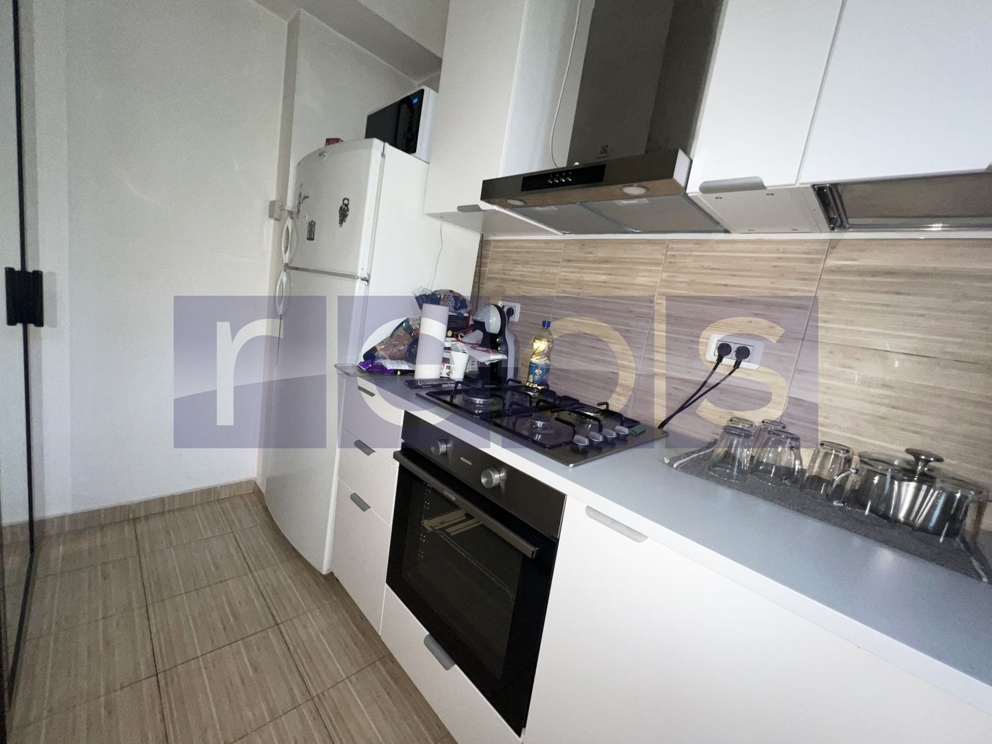 VANZARE 2 CAMERE | RENOVAT COMPLET | GRIVITEI - TURDA | BOXA | FARA RISC SEISMIC - Poză 6