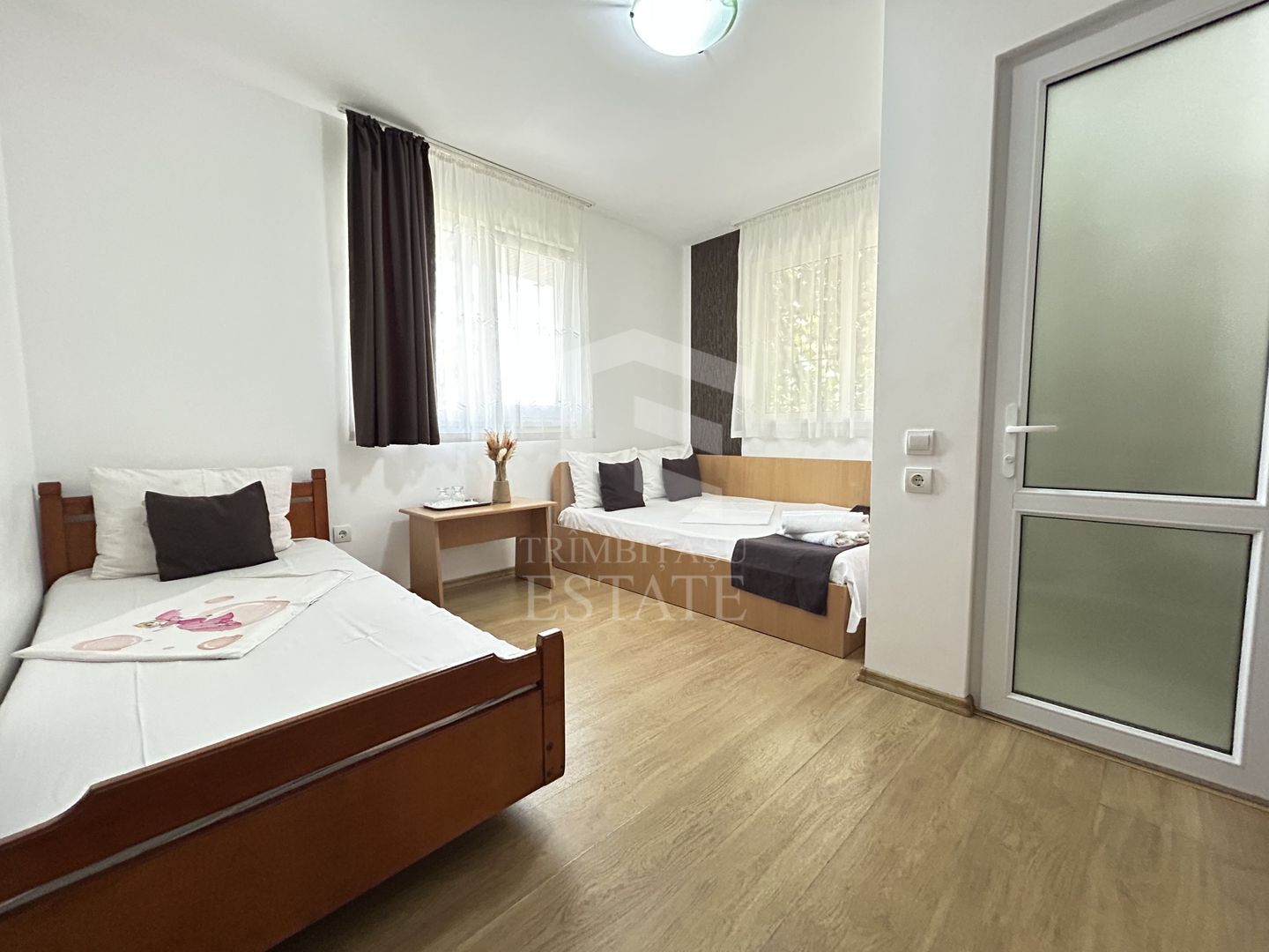 Afacere Turistică la Cheie | Pensiune 10 Camere | Eforie Nord - Poză 8