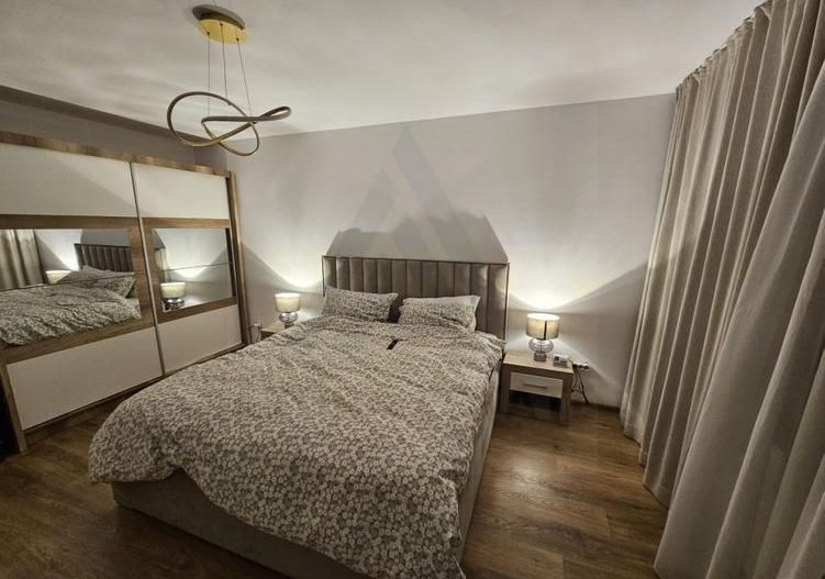 Apartament 3 camere 82 mp 2 băi 2 balcoane etaj 2 in Selimbar - Poză 2