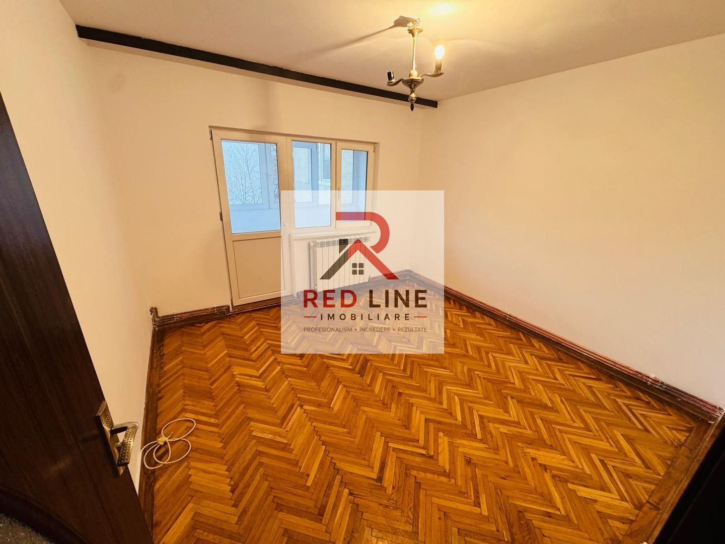 De închiriat – Apartament 3 camere decomandat | Zona Kiseleff - Poză 1