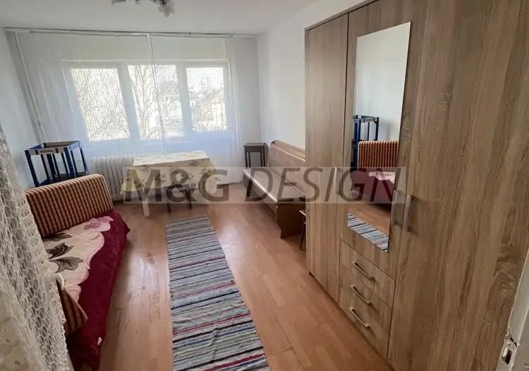 Apartament cu o cameră etaj 2 Complex Studentesc - Poză 1