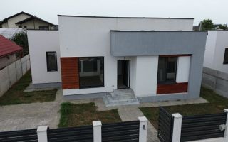 Casă / Vilă cu 4 camere de vânzare în Berceni - Poză 1